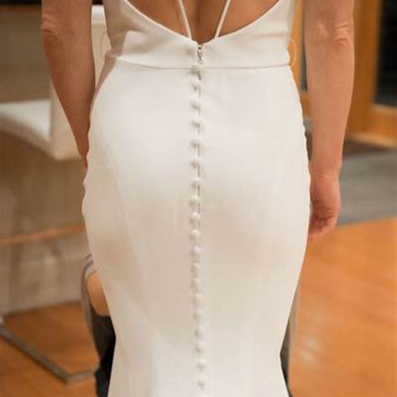 Mikaella Wedding Dress stock photos and real photos - Picture 3 of 5